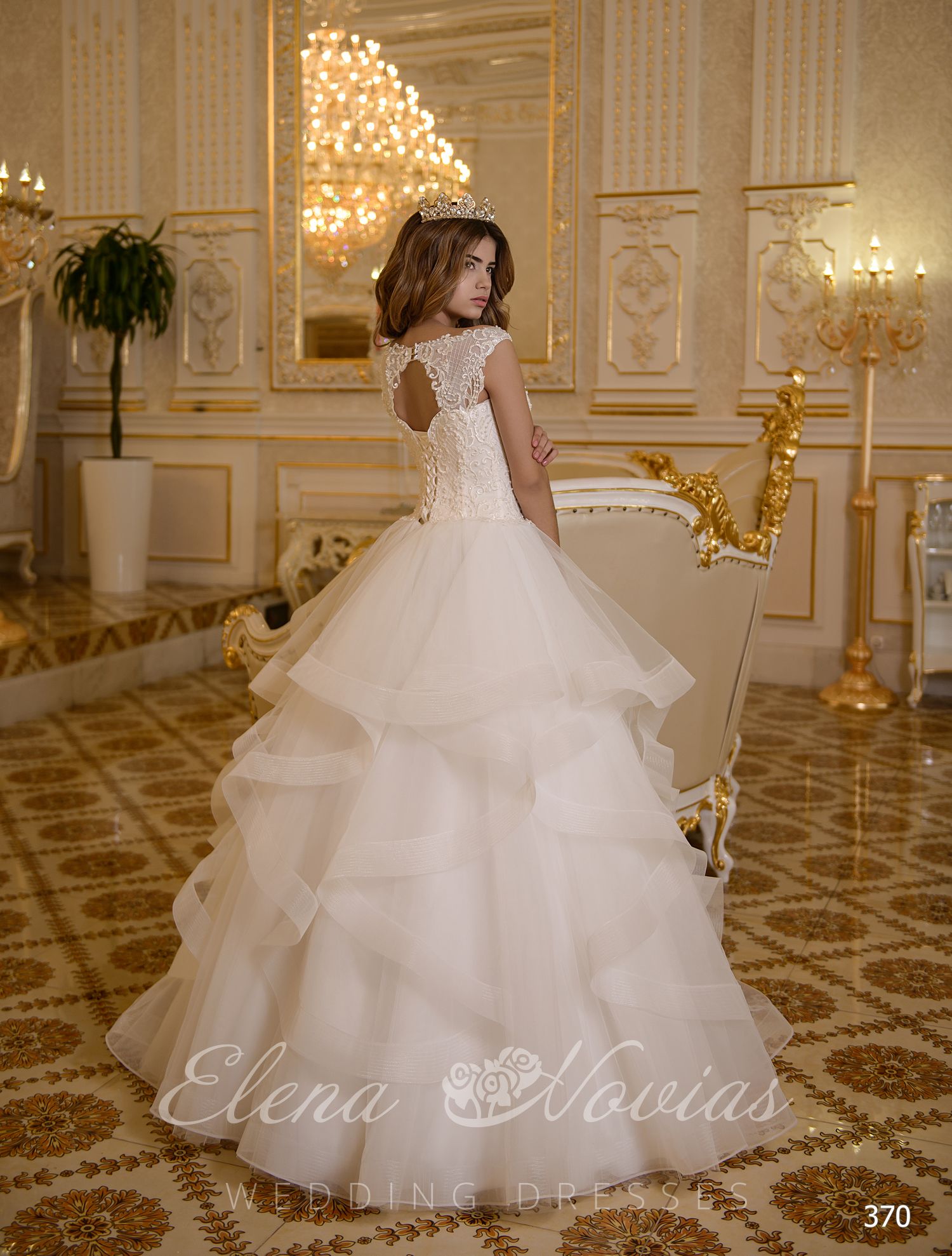 Классическое свадебное платье оптом в Украине